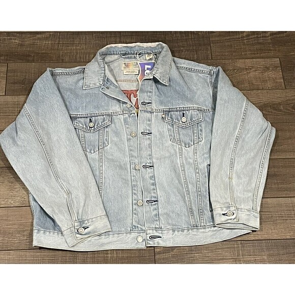 NWT Levi’s Premium Limited Edition Pride Jean Jacket Embroidered “Let Us Love" L - Picture 2 of 16